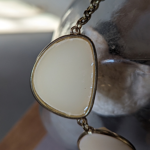 Chunky ivory necklace - Picture 2 of 3